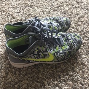 Women’s Nike shoes